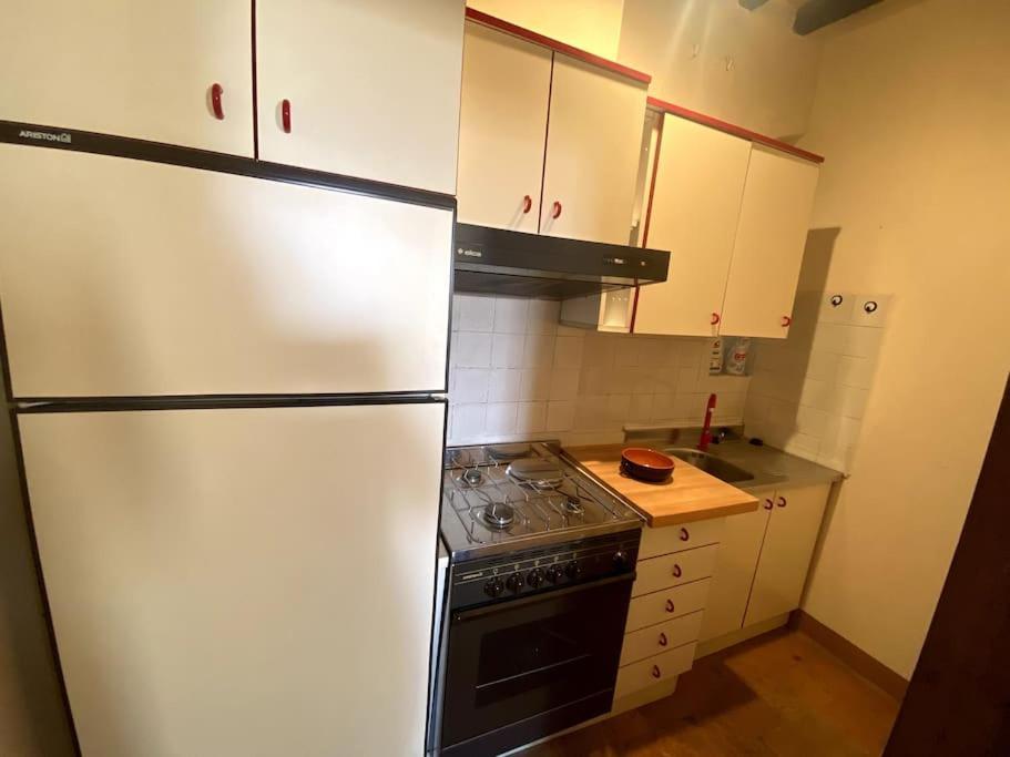 Casa Vacanze Luna Todi Bagian luar foto